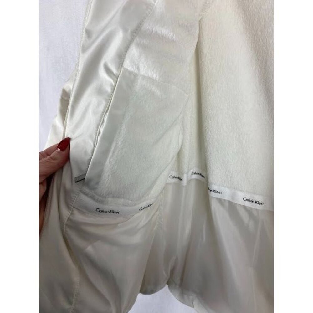 Calvin Klein White Winter Puffer‎ Style Jacket Women's XS. - Picture 11 of 14